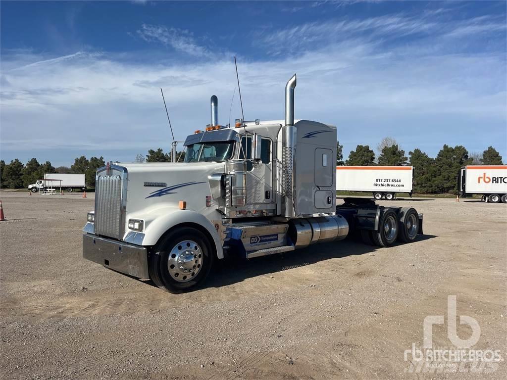 Kenworth W900 Tahače