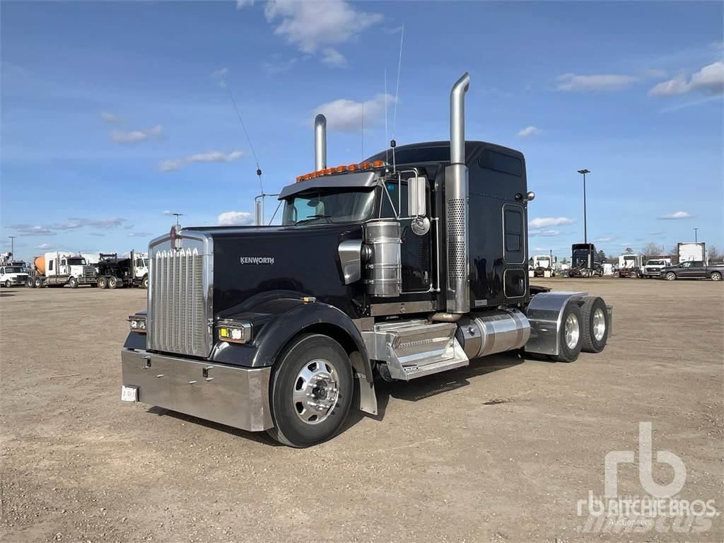 Kenworth W900L Tahače