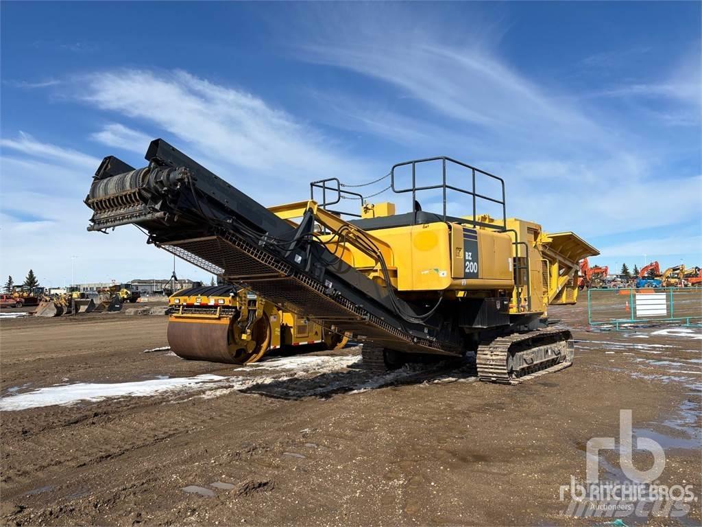 Komatsu BZ200 Třídiče