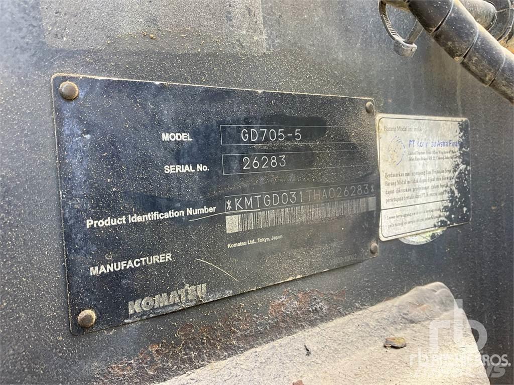Komatsu GD705-5 Grejdry