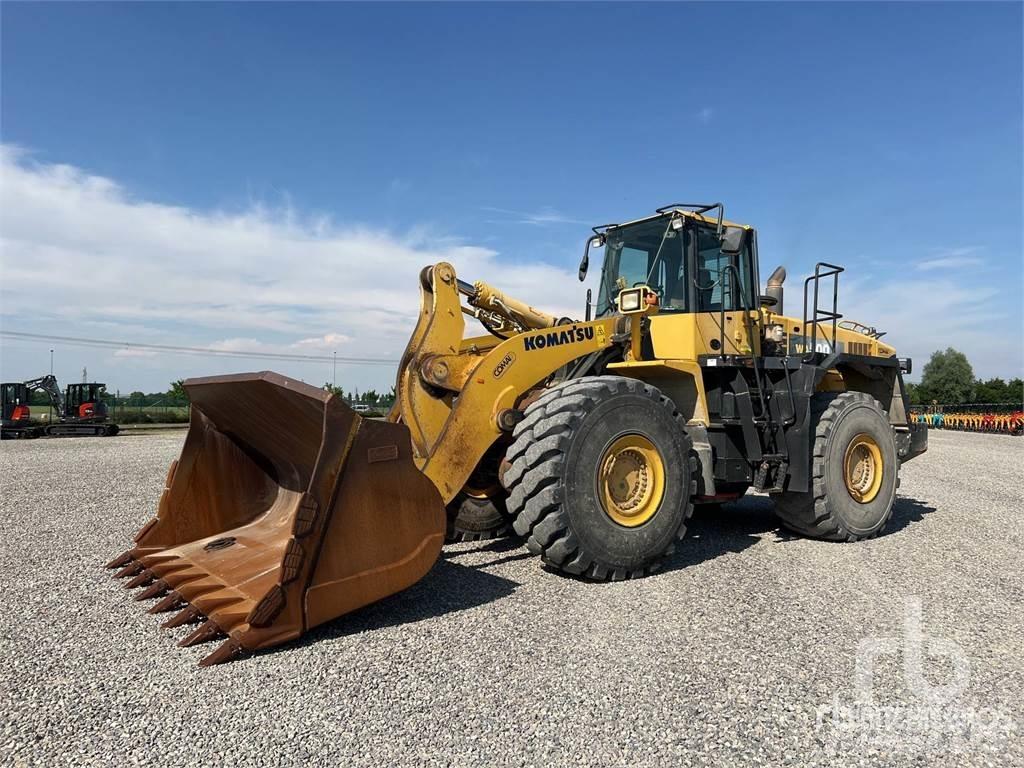 Komatsu WA500-6 Kolové nakladače