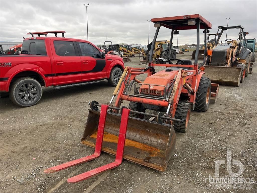 Kubota B21 Kompaktní traktory