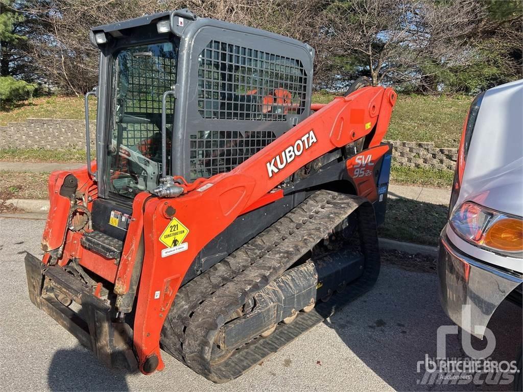 Kubota SLV95-2S Smykem řízené nakladače