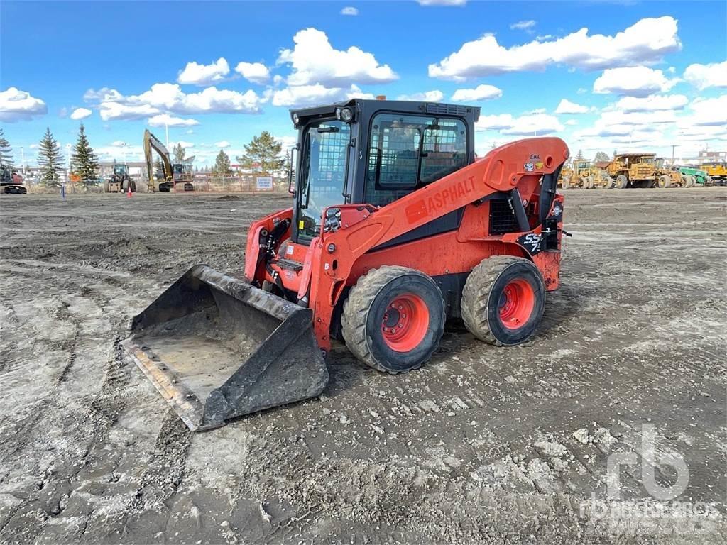Kubota SSV75 Smykem řízené nakladače