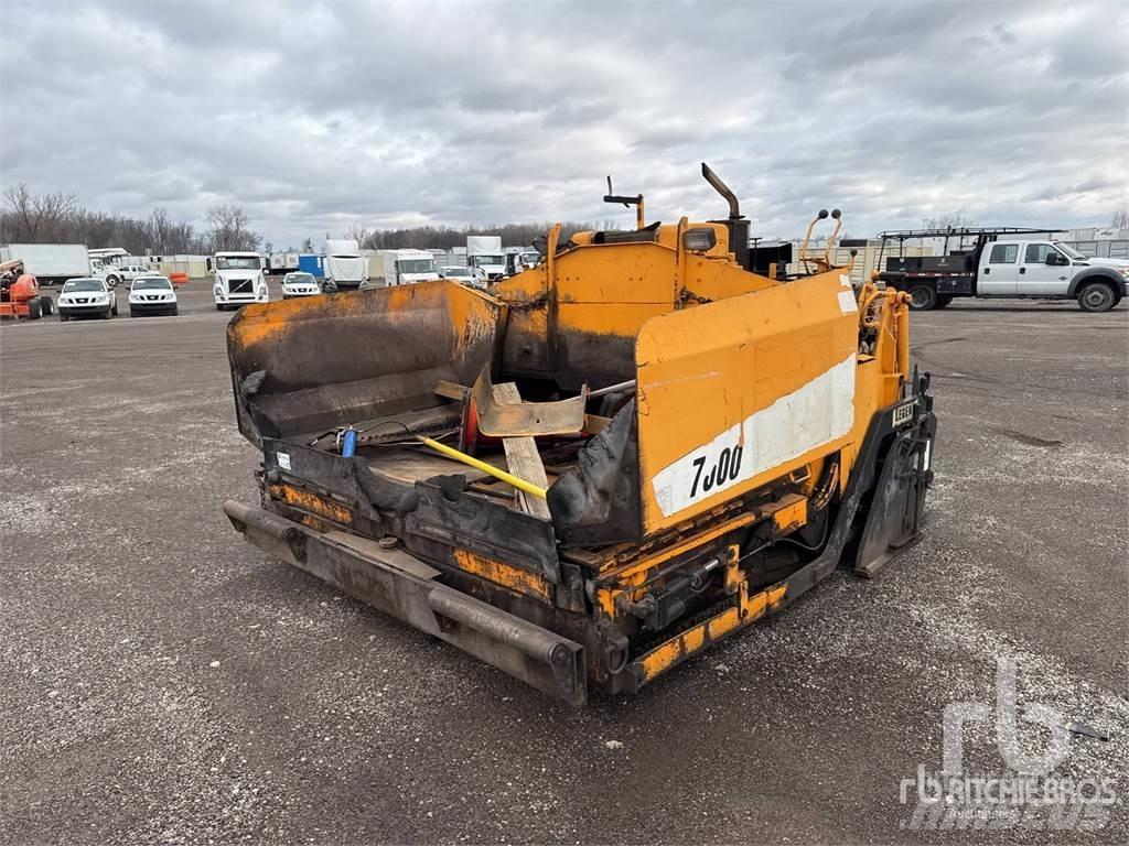 LeeBoy L7000T Finišery