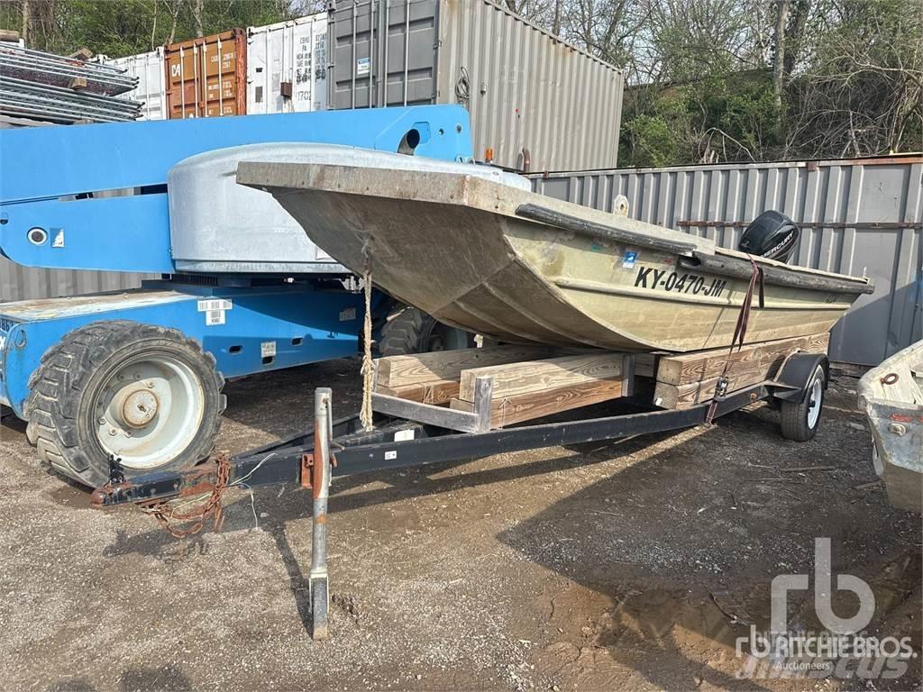 Lowe R1960MT Pracovní lodě, bárky a pontony