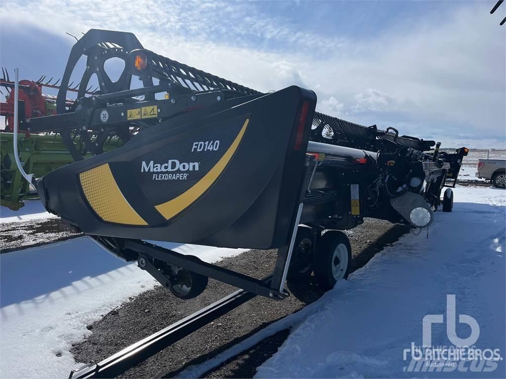 MacDon FD140 Kombajnové hlavice