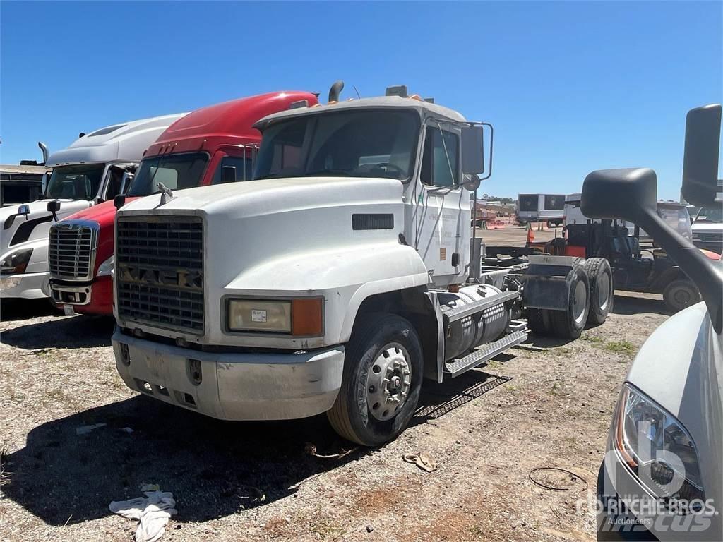 Mack CH613 Tahače