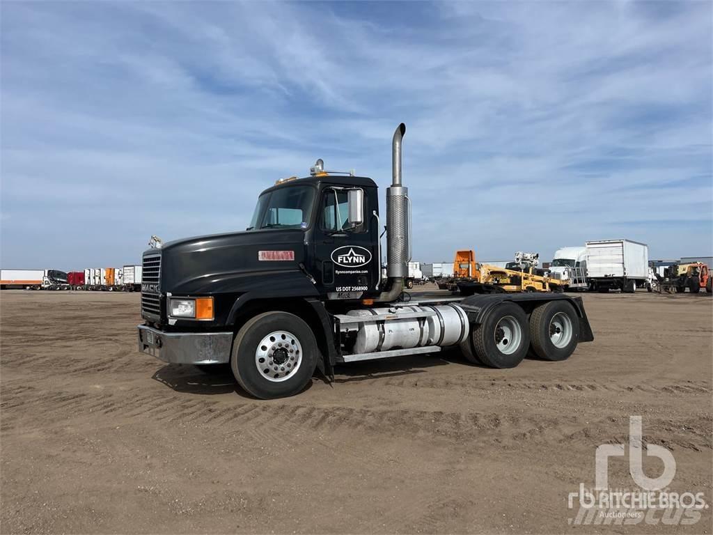 Mack CH613 Tahače