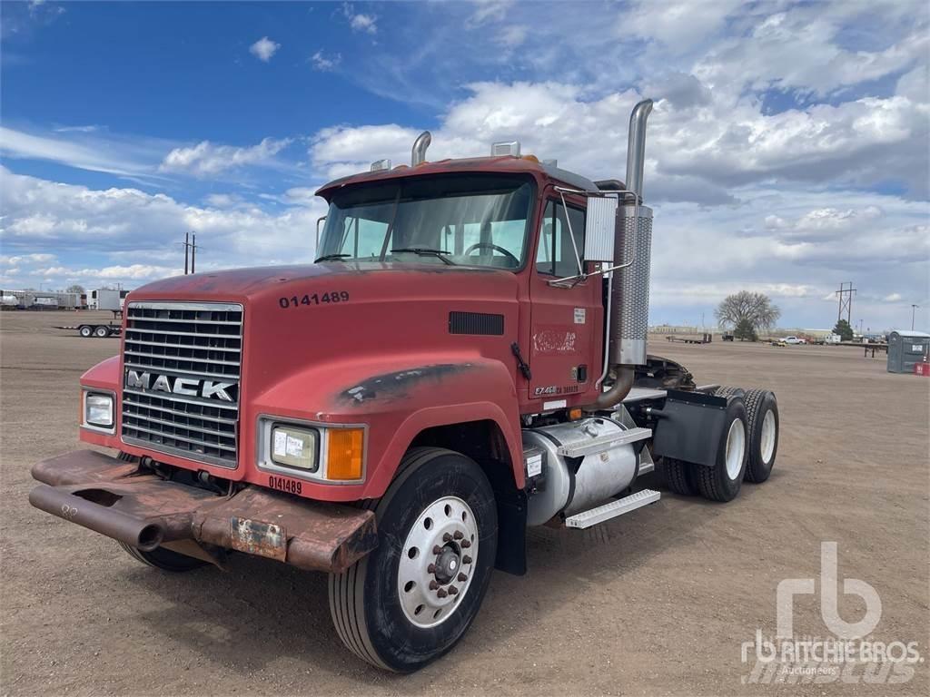 Mack CH613 Tahače