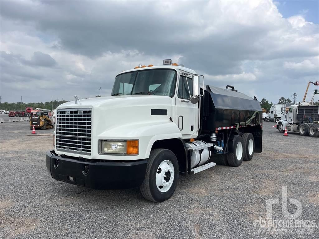 Mack CH613 Cisterny na vodu