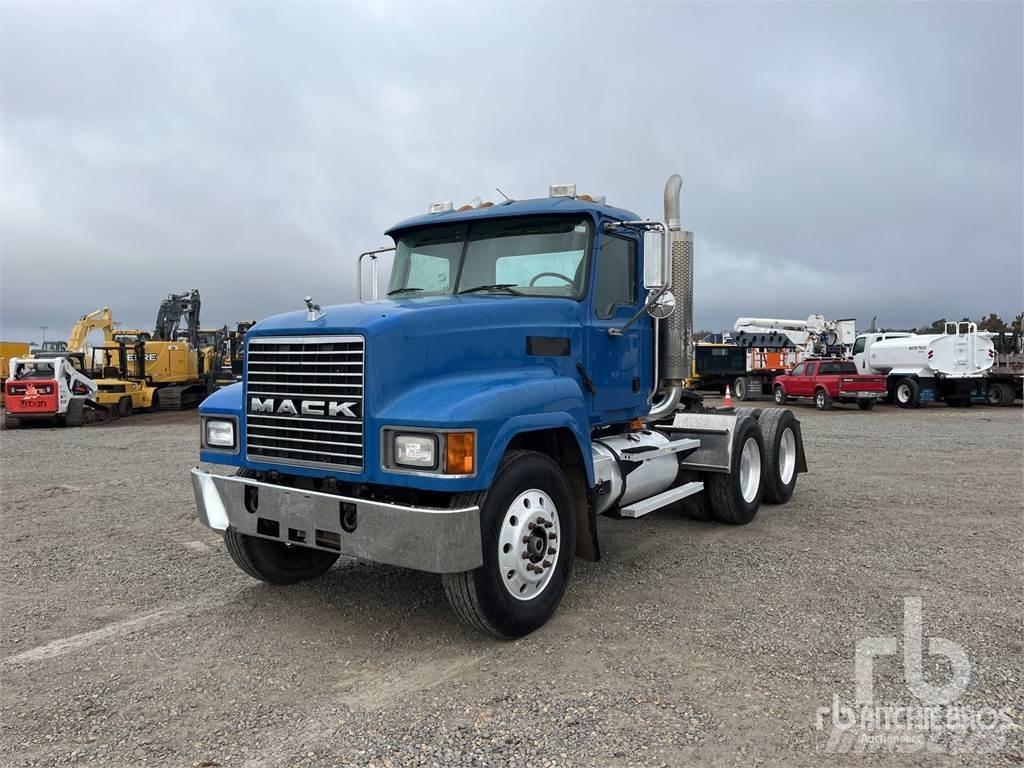 Mack CH613 Tahače