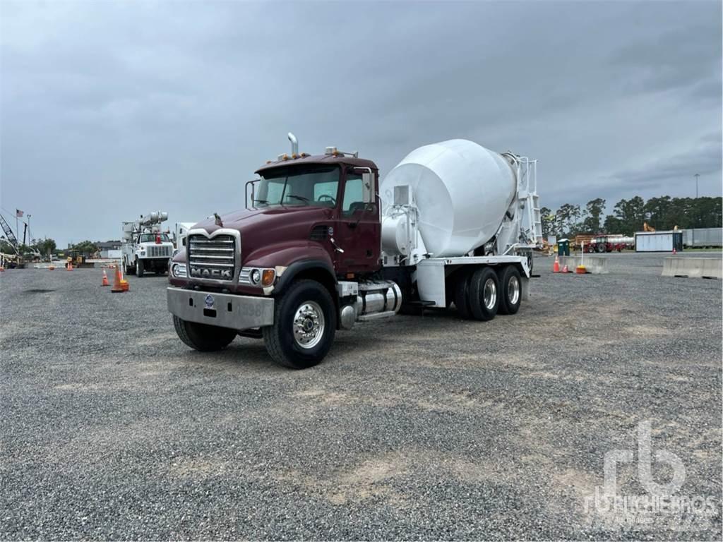Mack CV513 Domíchávače betonu
