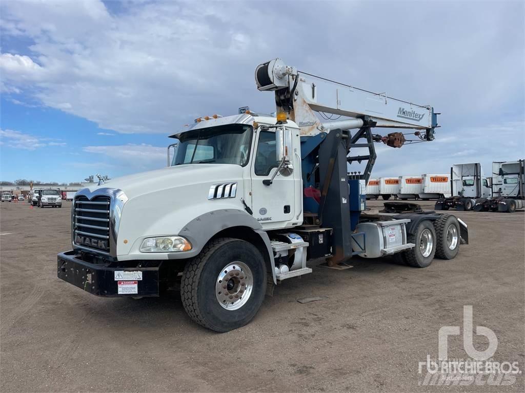 Mack GU813 Autojeřáby, hydraulické ruky