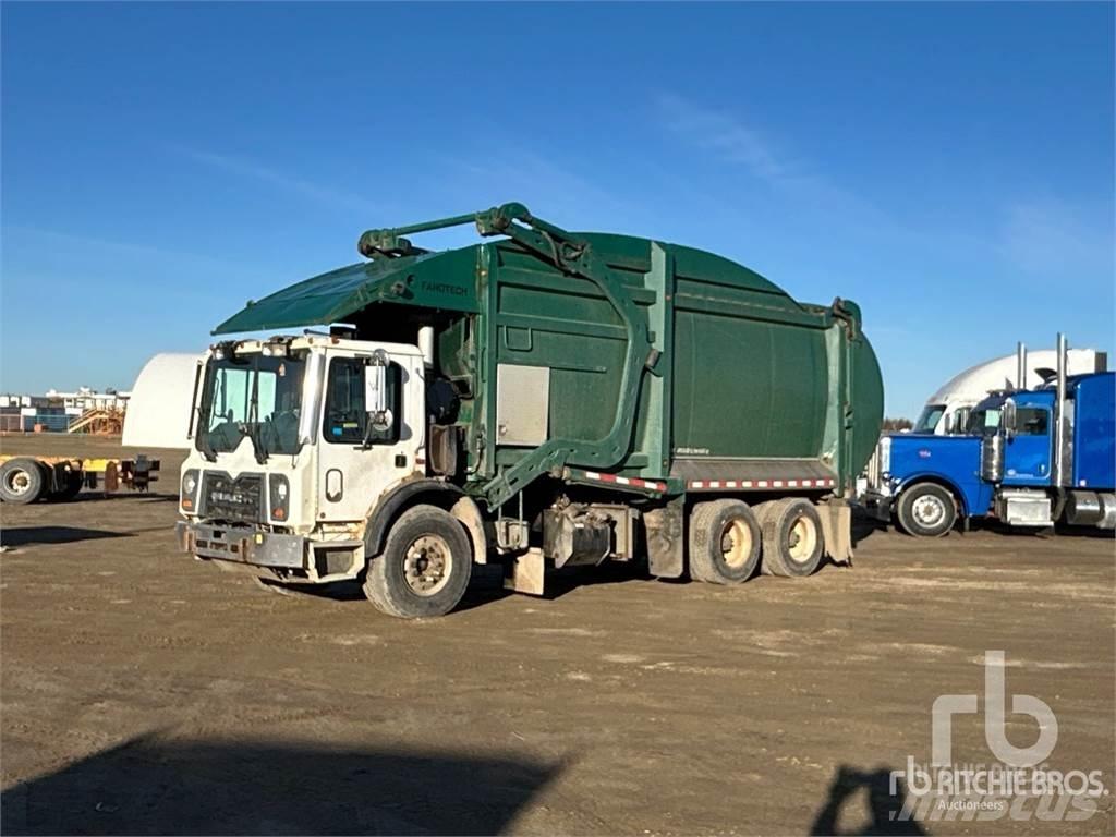 Mack MRU613 Popelářské vozy