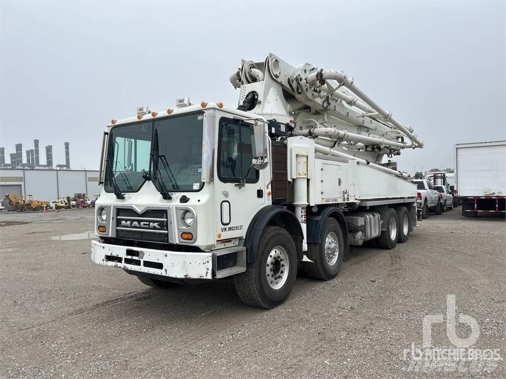 Mack MRU613 Domíchávače betonu
