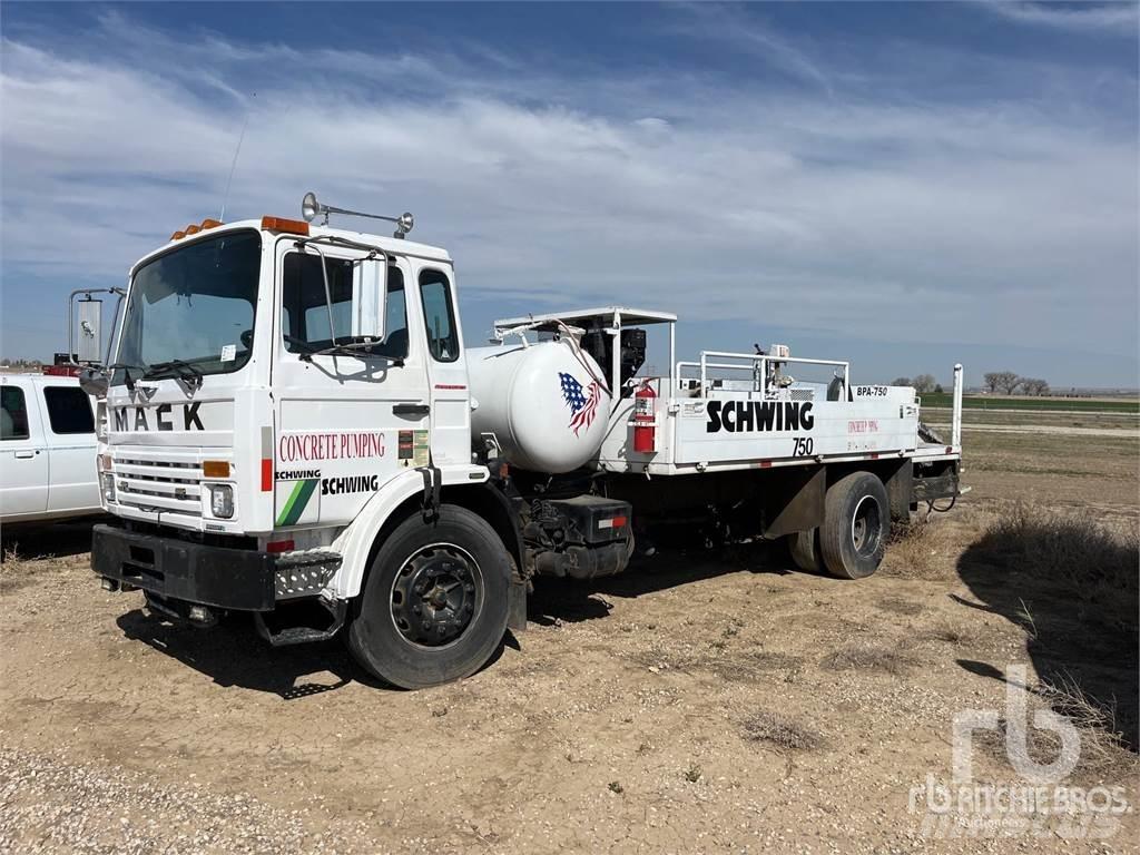Mack MS200 Domíchávače betonu