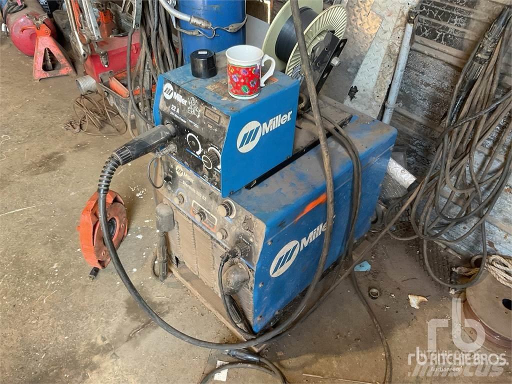 Miller 300 DX Svářecí stroje