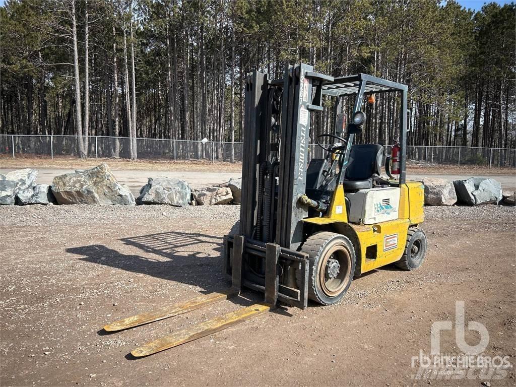 Mitsubishi FG25 Dieselové vozíky