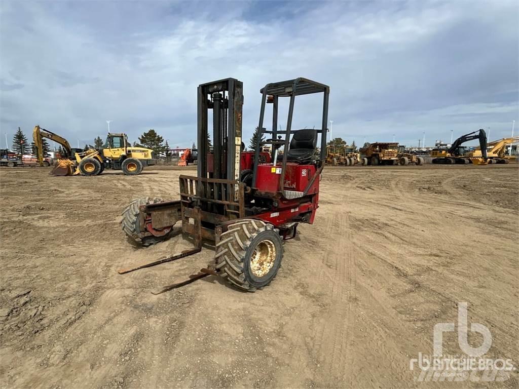 Moffett M5000 Terénní vysokozdvižné vozíky