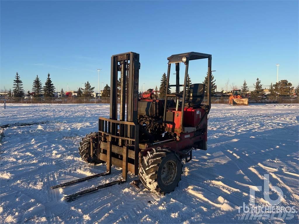 Moffett M5500 Terénní vysokozdvižné vozíky
