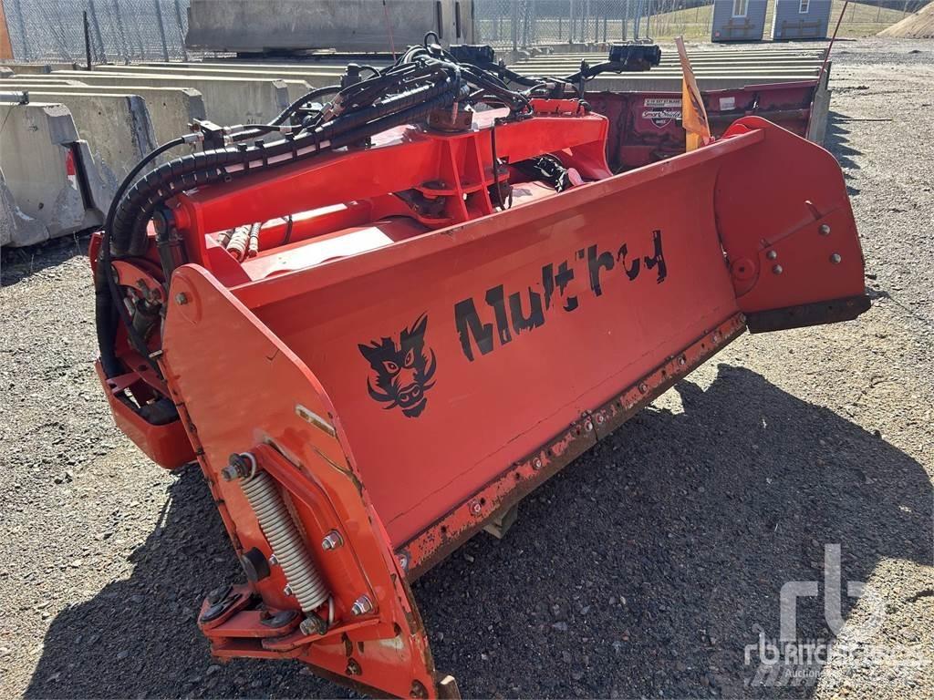 Multihog MPV200 Další silniční a sněhové stroje