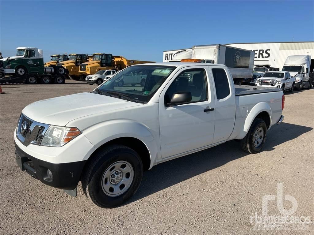 Nissan FRONTIER Pick up/Valník