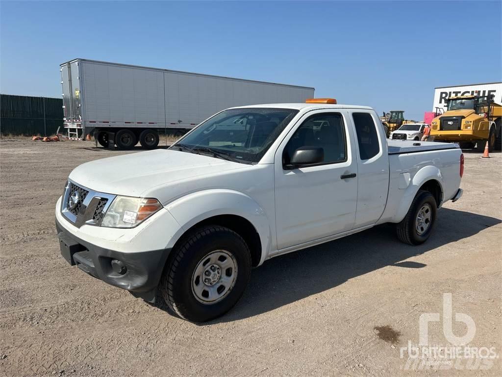 Nissan FRONTIER Pick up/Valník
