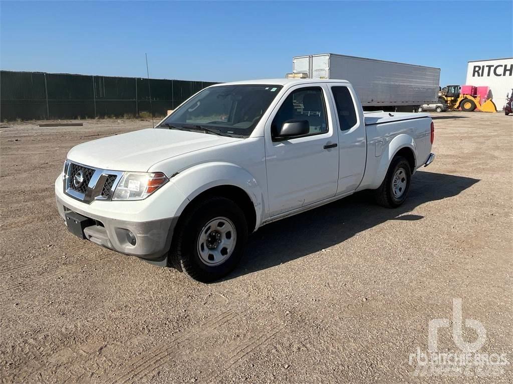 Nissan FRONTIER Pick up/Valník