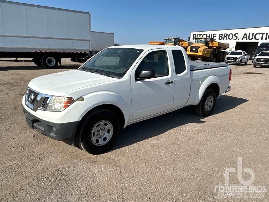 Nissan FRONTIER Pick up/Valník