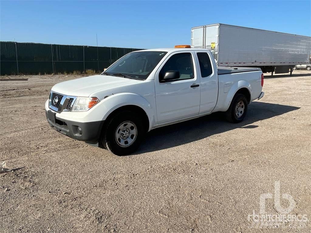 Nissan FRONTIER Pick up/Valník