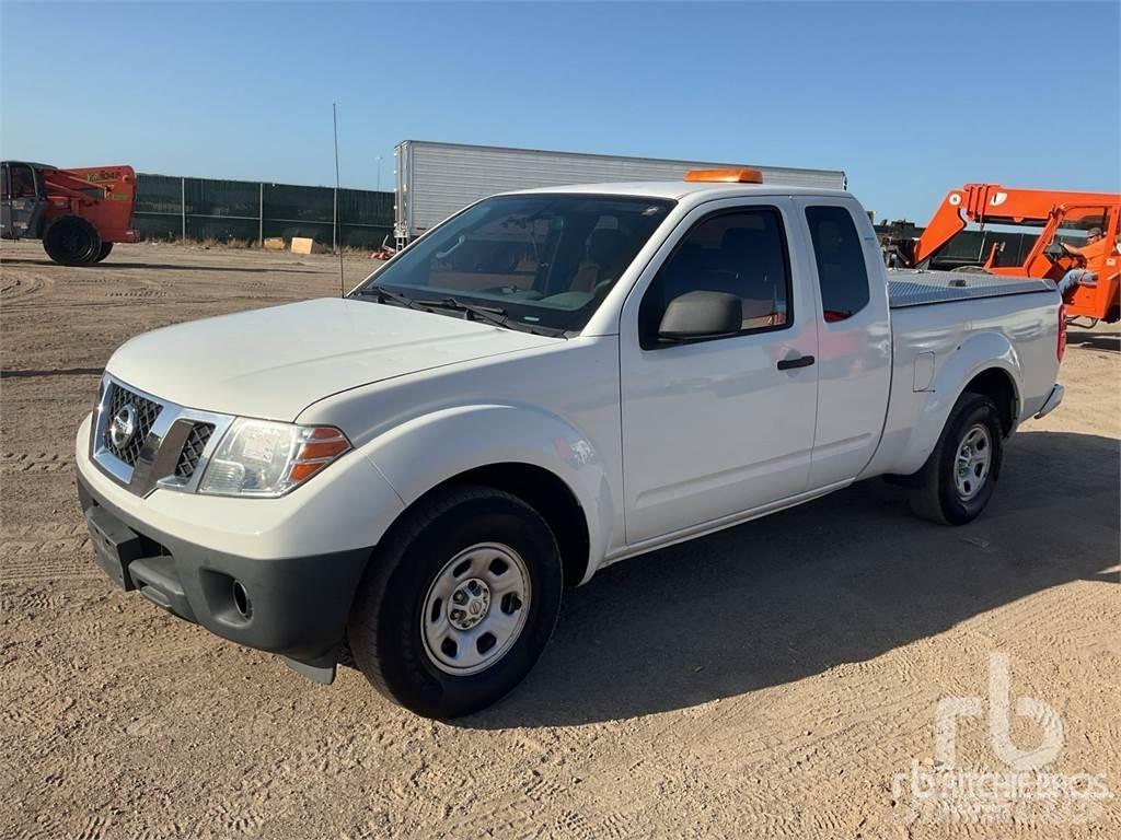 Nissan FRONTIER Pick up/Valník