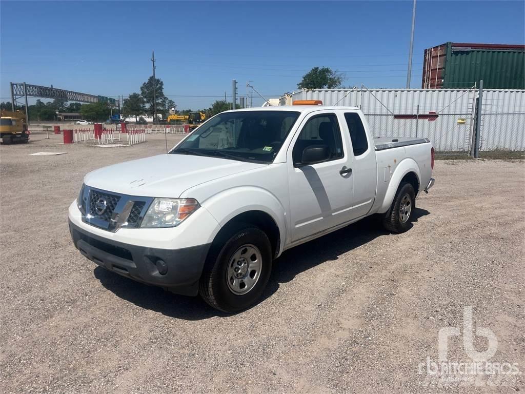 Nissan FRONTIER Pick up/Valník