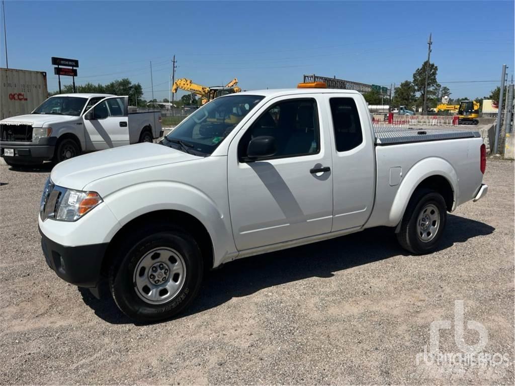 Nissan FRONTIER Pick up/Valník