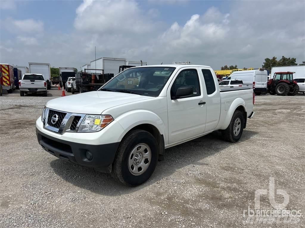 Nissan FRONTIER Pick up/Valník