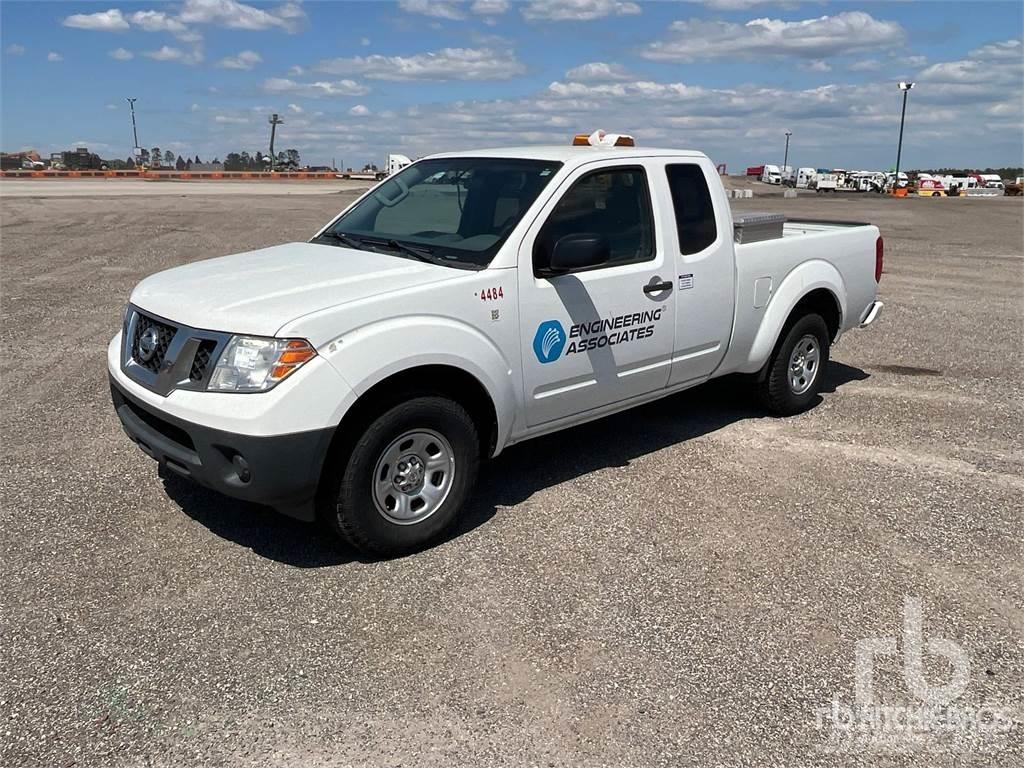 Nissan FRONTIER Pick up/Valník