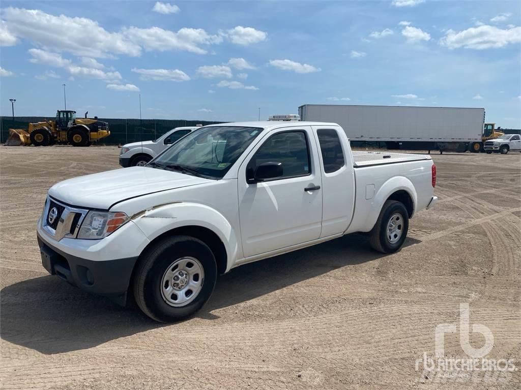 Nissan FRONTIER Pick up/Valník