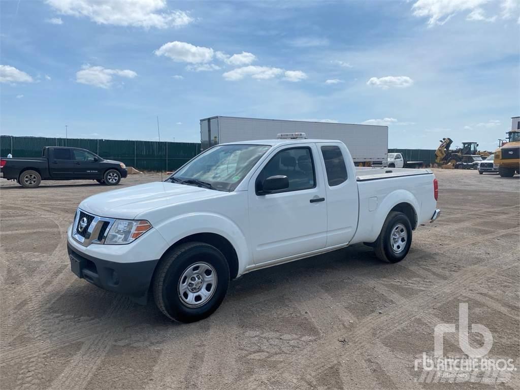 Nissan FRONTIER Pick up/Valník