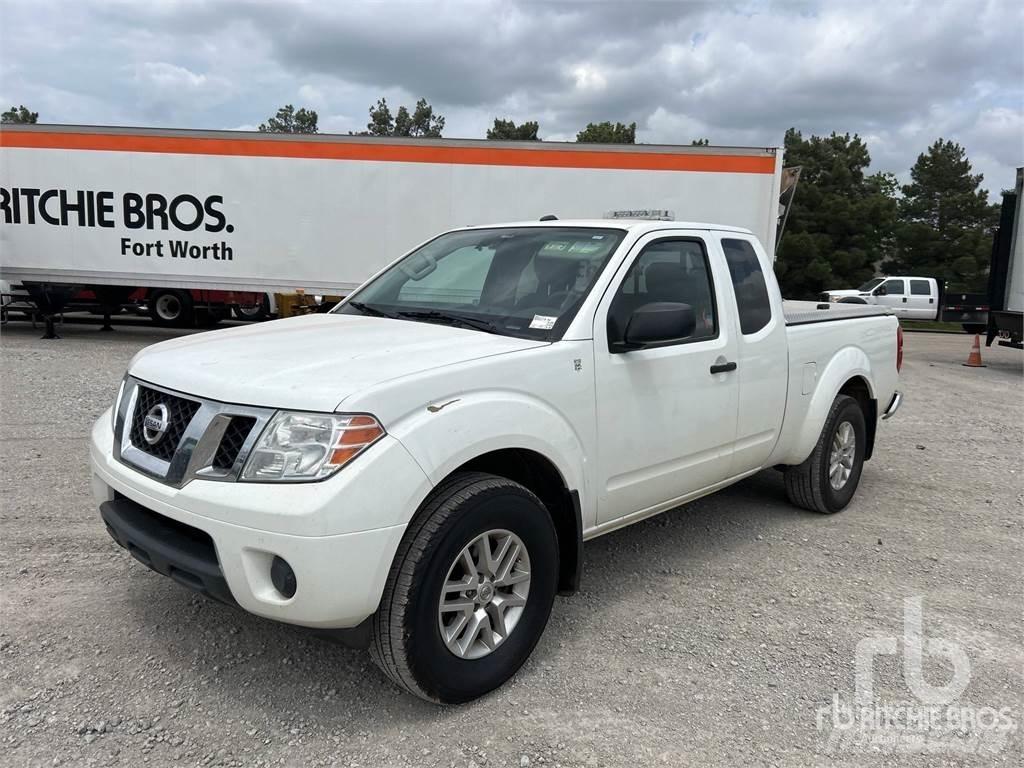 Nissan FRONTIER Pick up/Valník