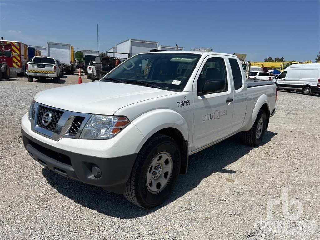 Nissan FRONTIER Pick up/Valník