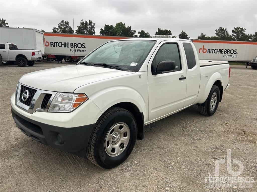 Nissan FRONTIER Pick up/Valník