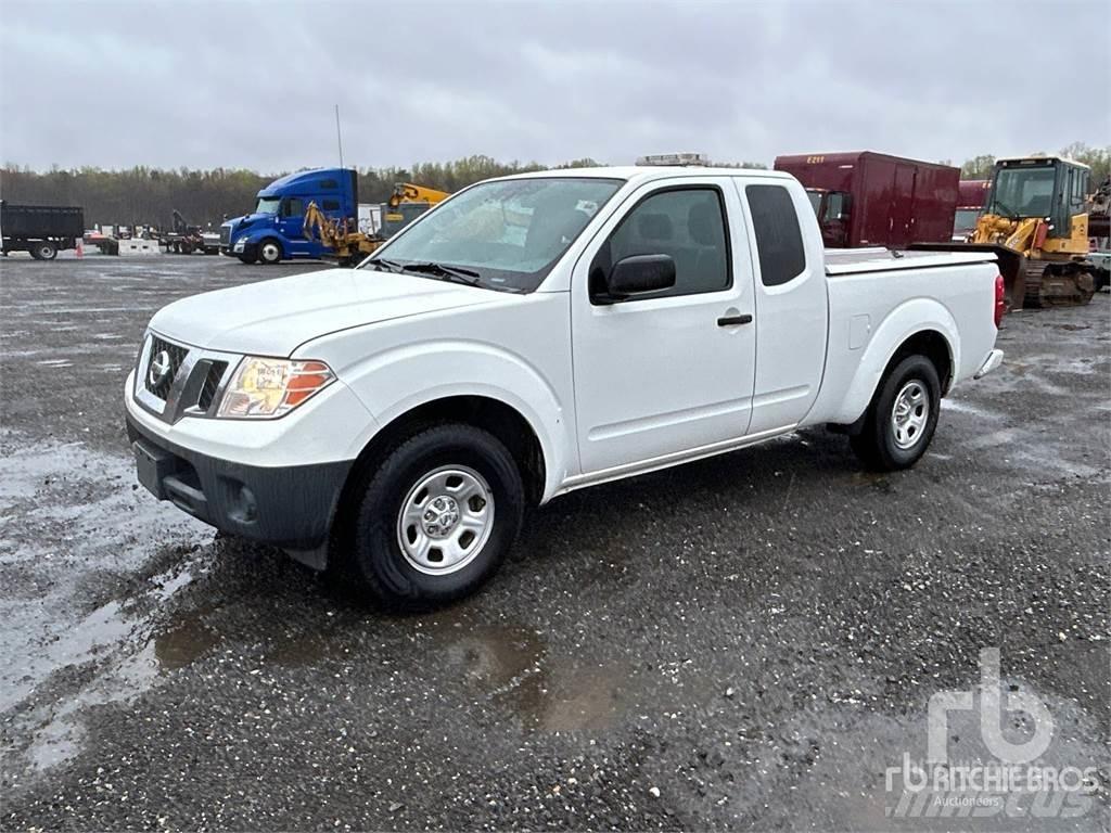 Nissan FRONTIER Pick up/Valník