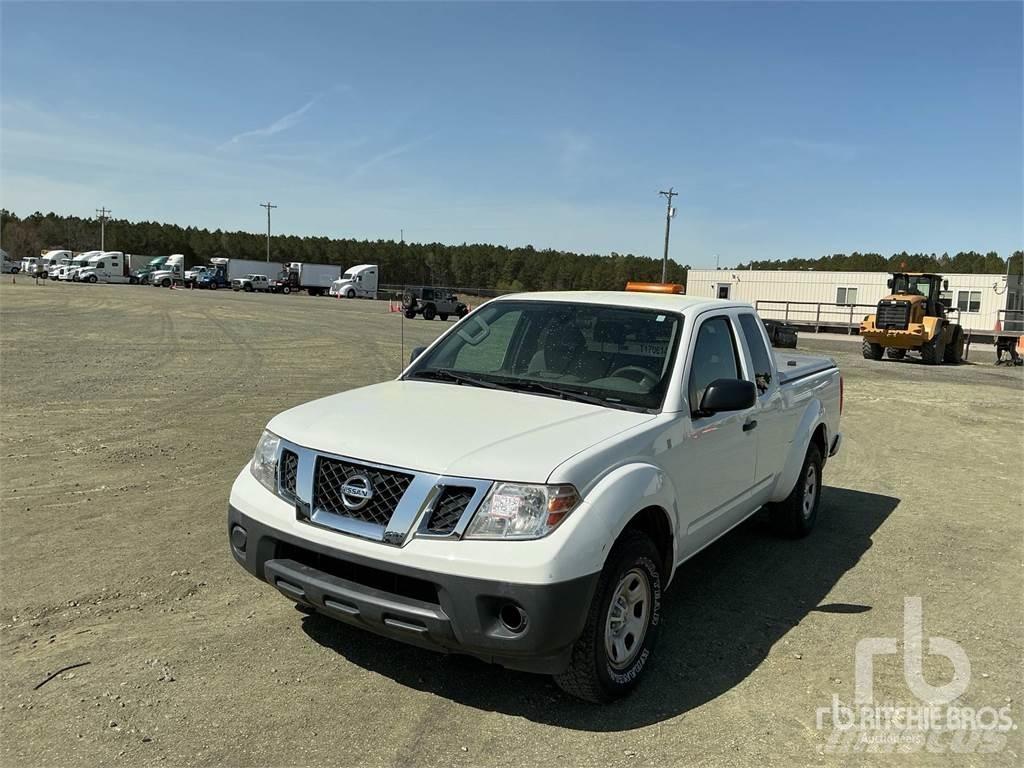 Nissan FRONTIER Pick up/Valník