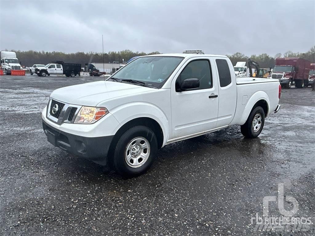Nissan FRONTIER Pick up/Valník