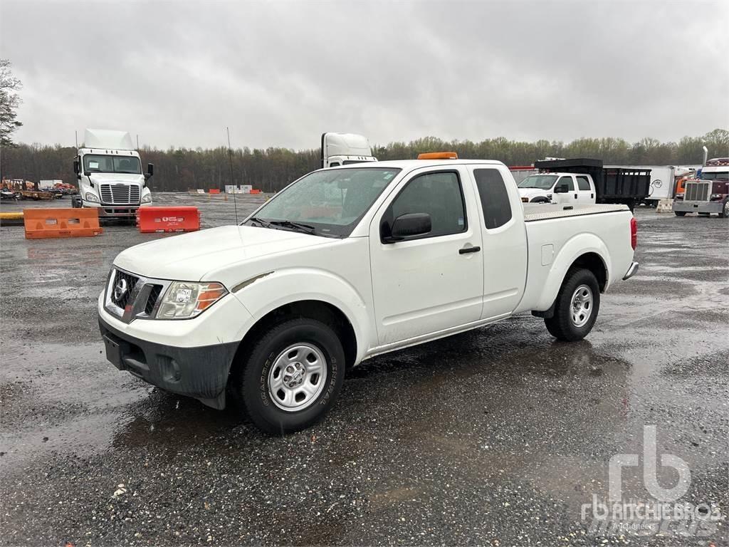 Nissan FRONTIER Pick up/Valník