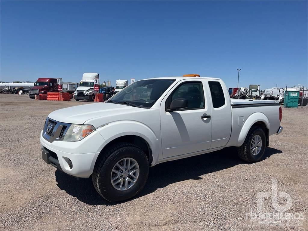 Nissan FRONTIER Pick up/Valník
