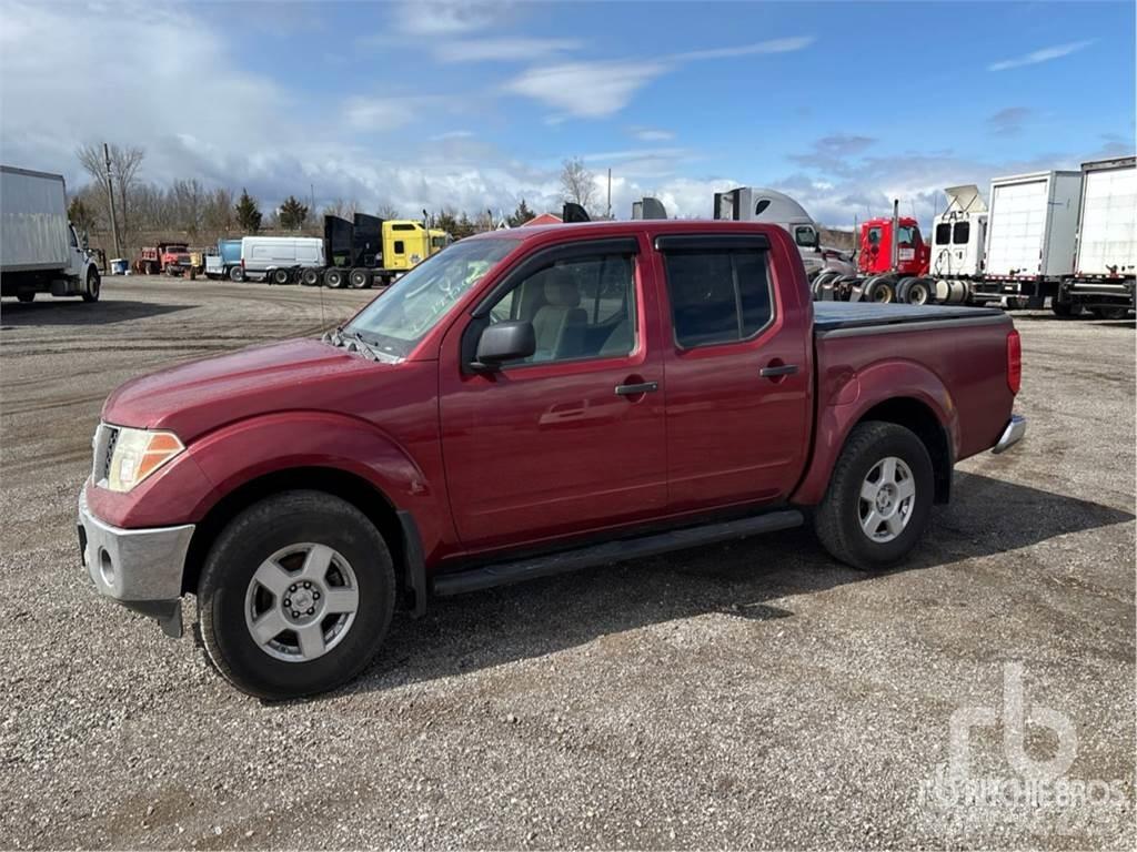 Nissan FRONTIER Pick up/Valník