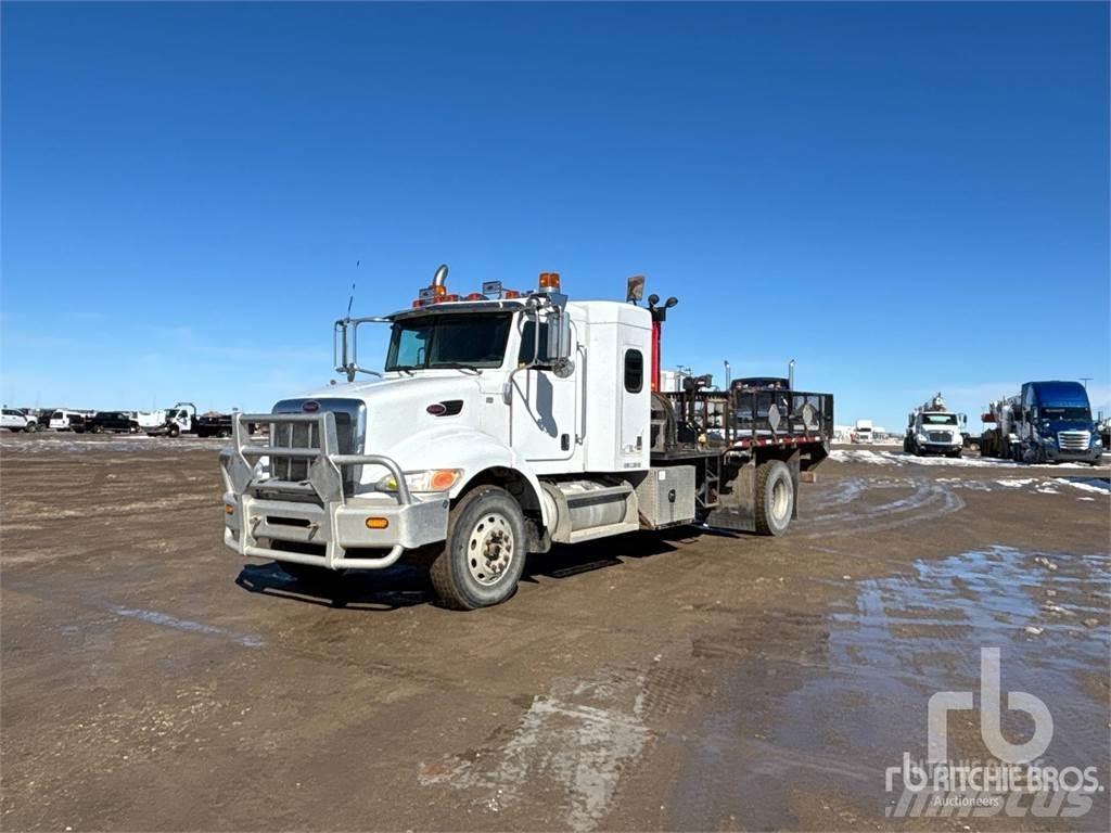 Peterbilt 335 Autojeřáby, hydraulické ruky