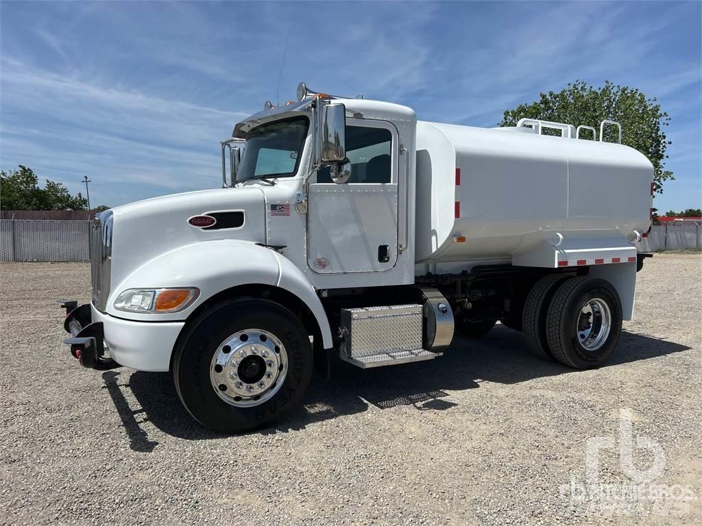 Peterbilt 337 Cisterny na vodu