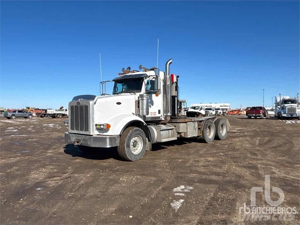 Peterbilt 367 Valník s navijákem